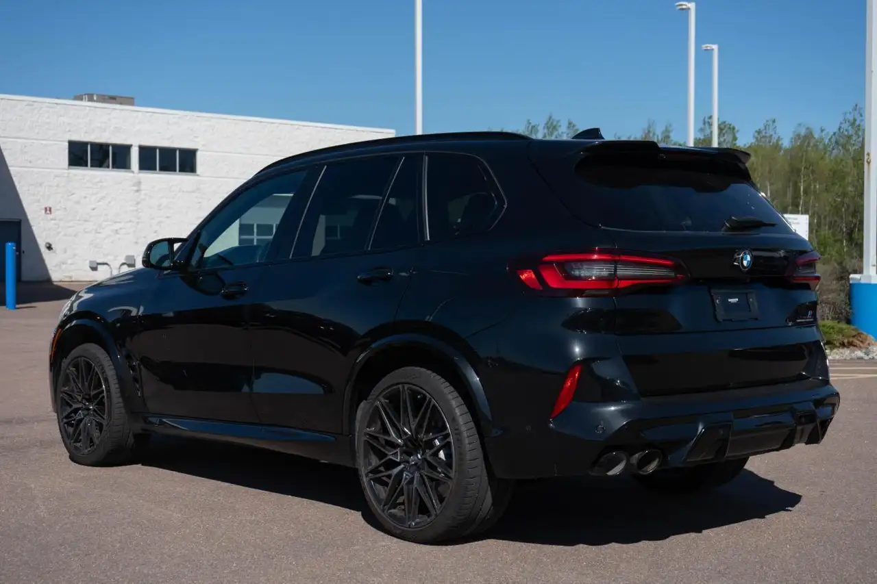 BMW X5 M снимка BMW X5 M