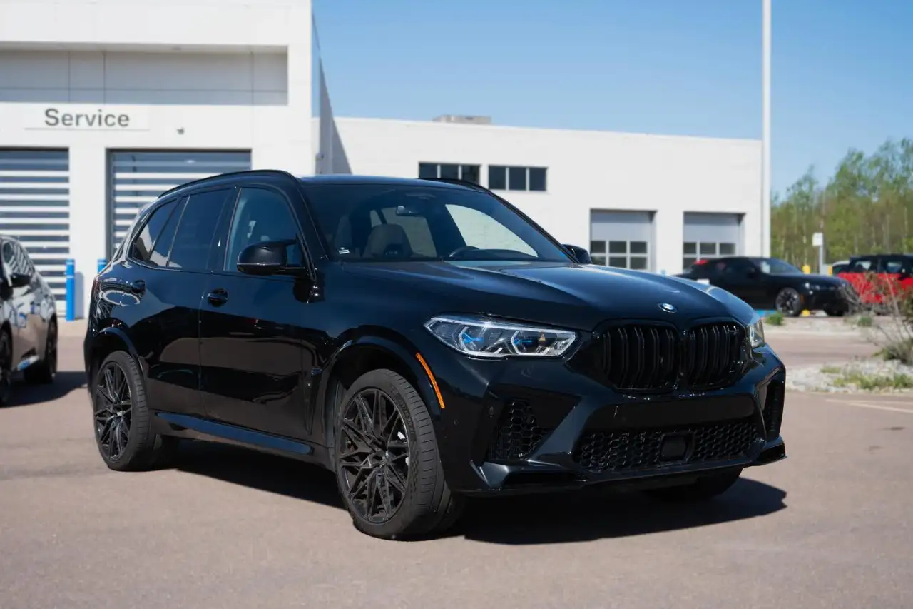 BMW X5 M снимка BMW X5 M