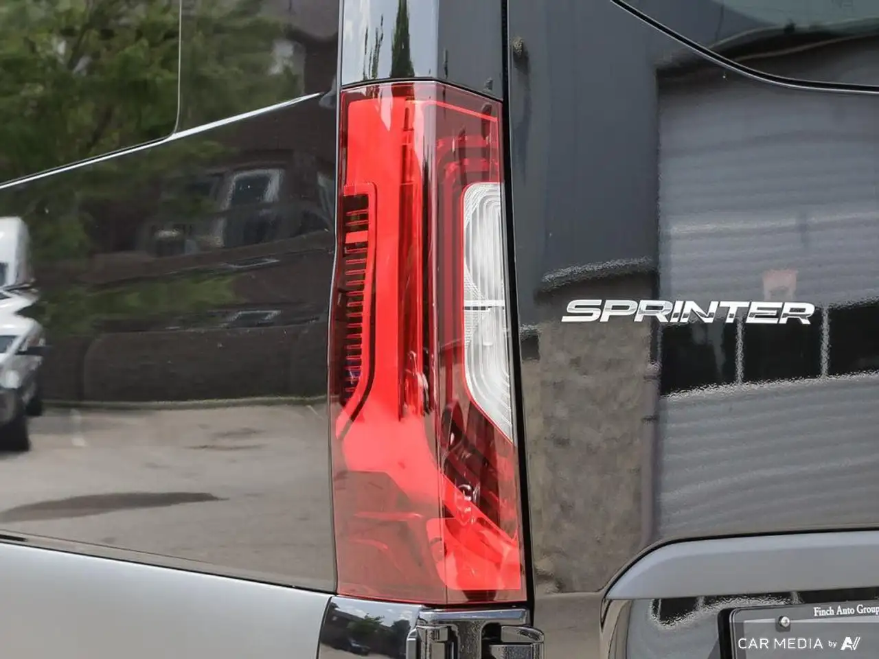 Mercedes-Benz Sprinter снимка Mercedes-Benz Sprinter