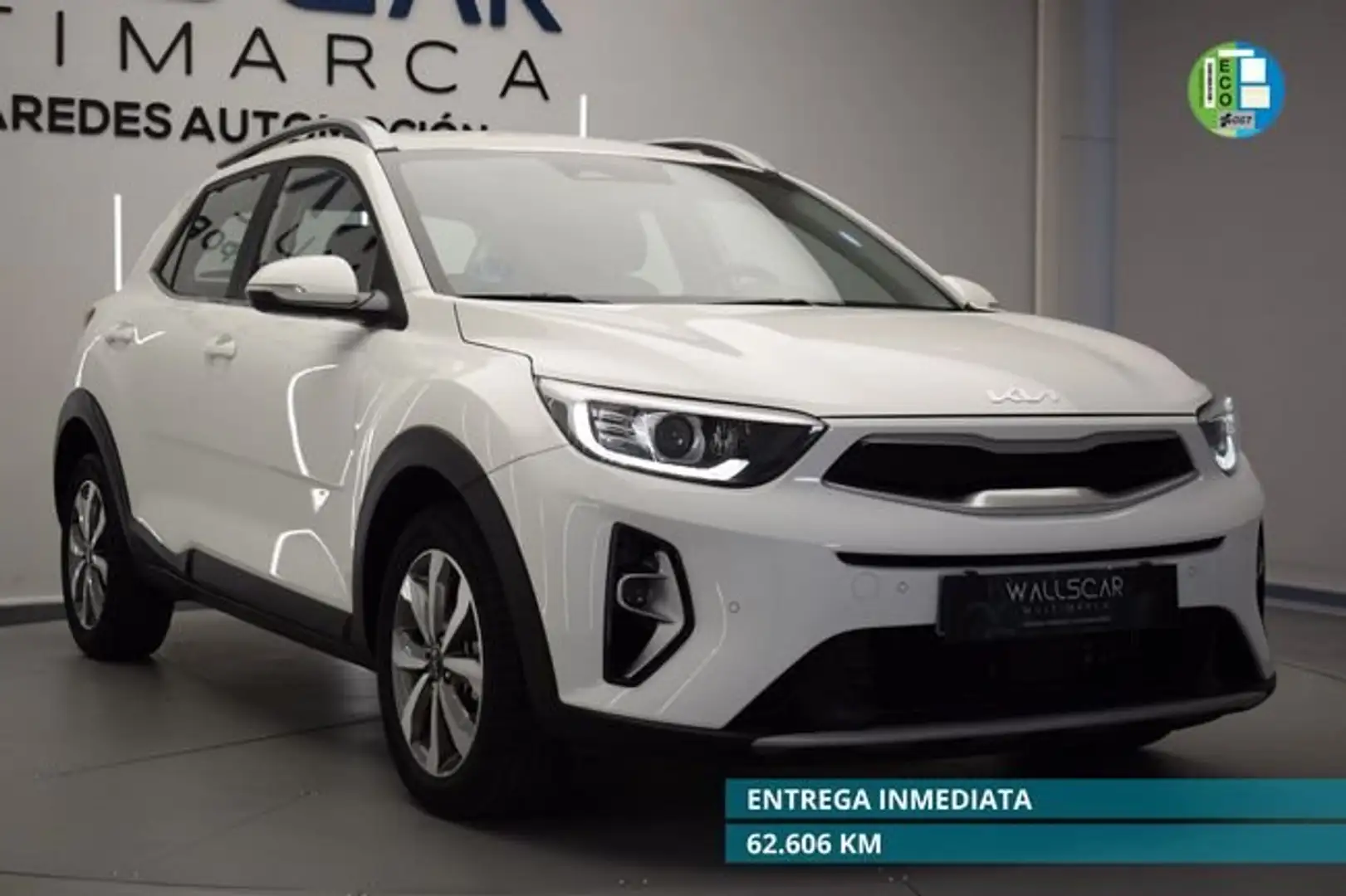Kia Stonic 1.0 T-GDi 88kW (120CV) MHEV Drive DCT Blanco - 1