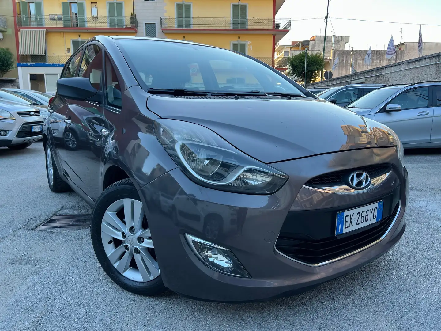 Hyundai iX20 ix20 1.6 crdi Style Marrone - 2