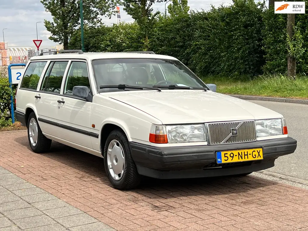 Volvo 940 1994 из Европы — купить под ключ