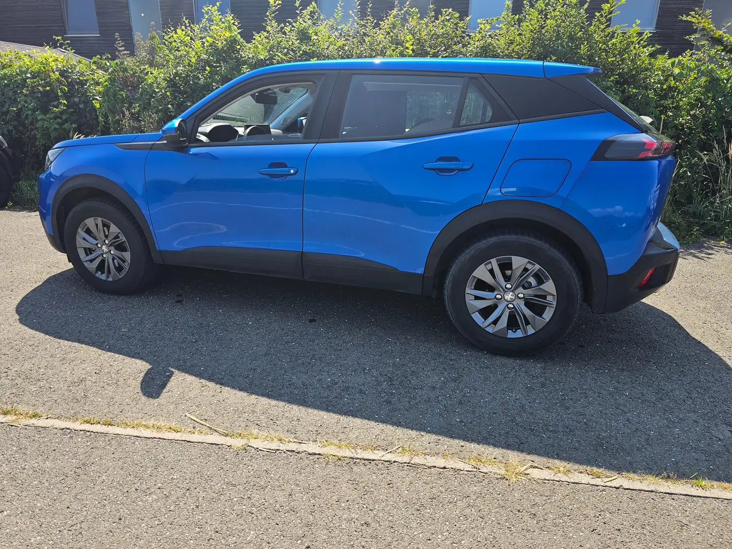 Peugeot 2008 1.2 Puretech 130 Blau - 2