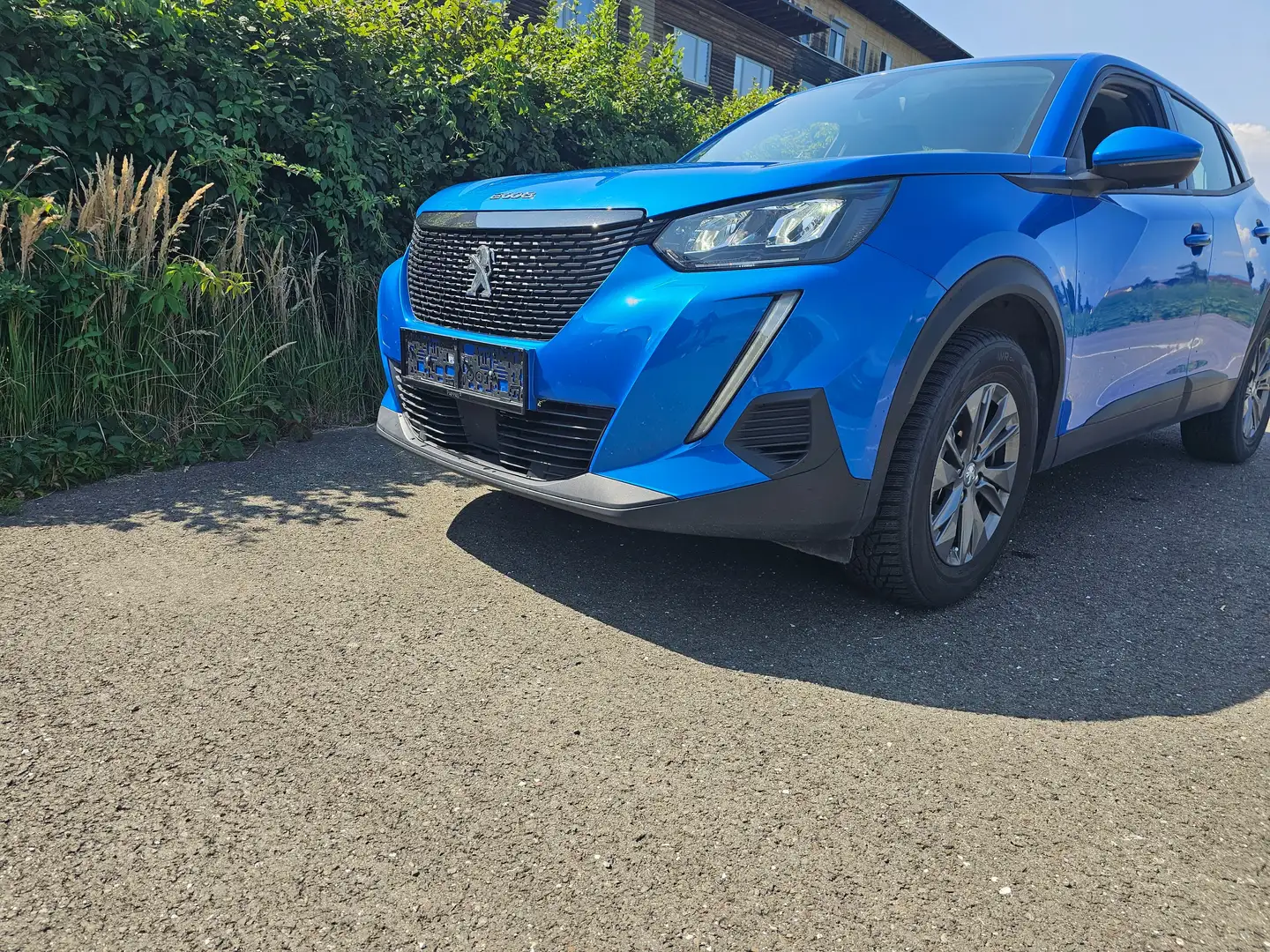 Peugeot 2008 1.2 Puretech 130 Blau - 1