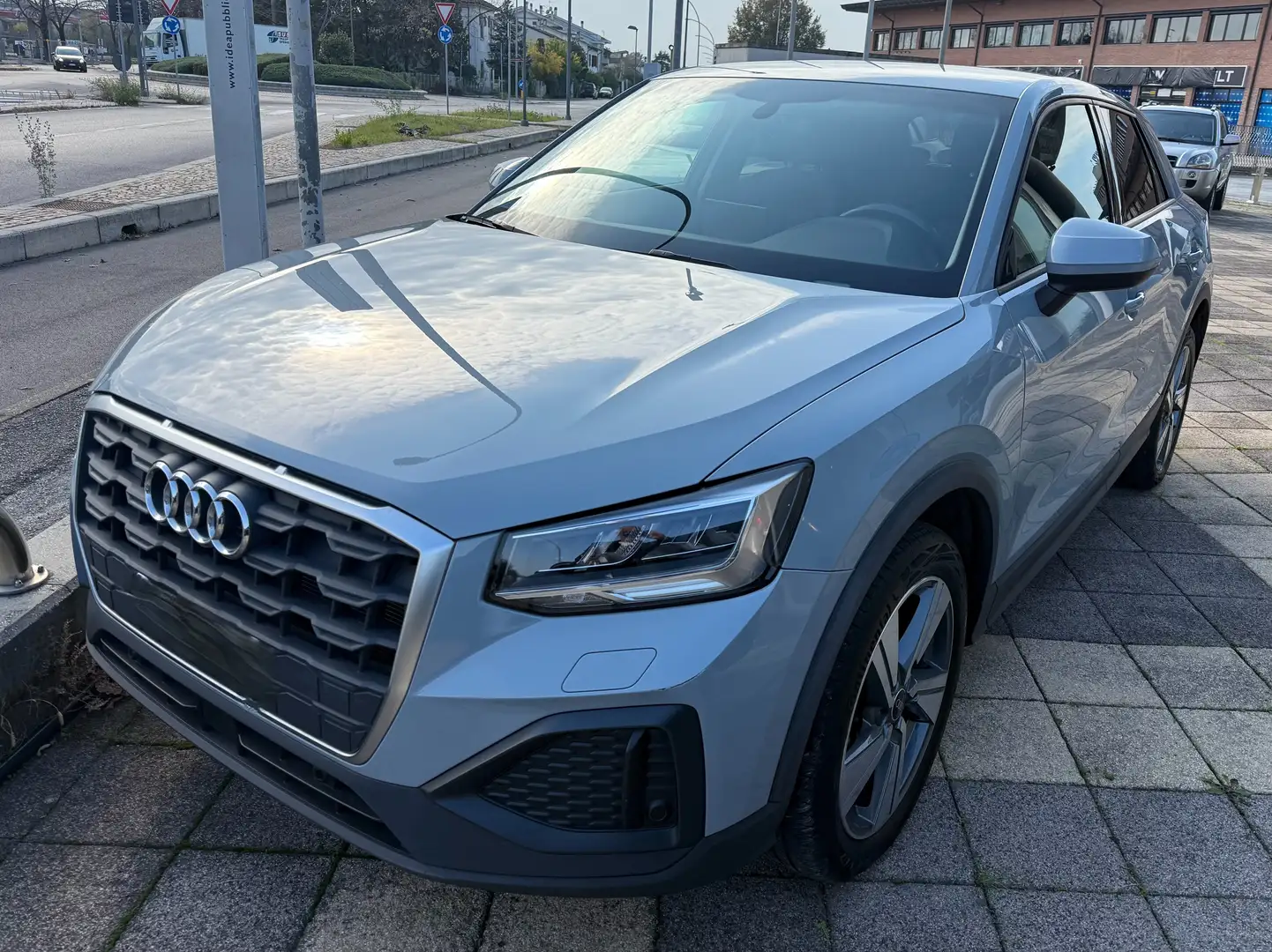 Audi Q2 1.0 tfsi Admired Advanced Grigio - 1