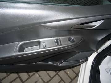 Bild 11 Opel Karl Active