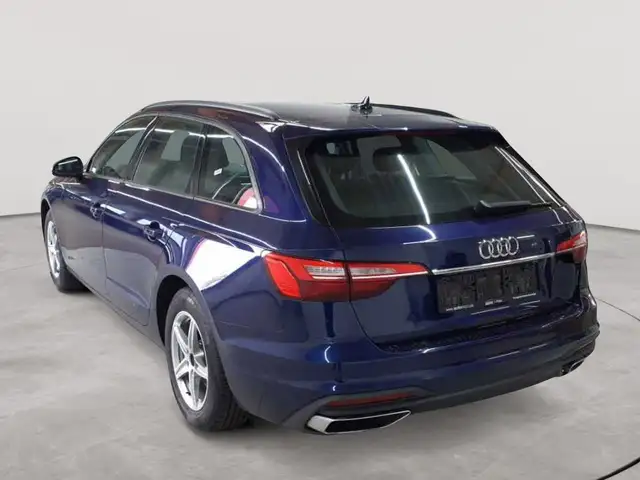 Audi A4 view 2