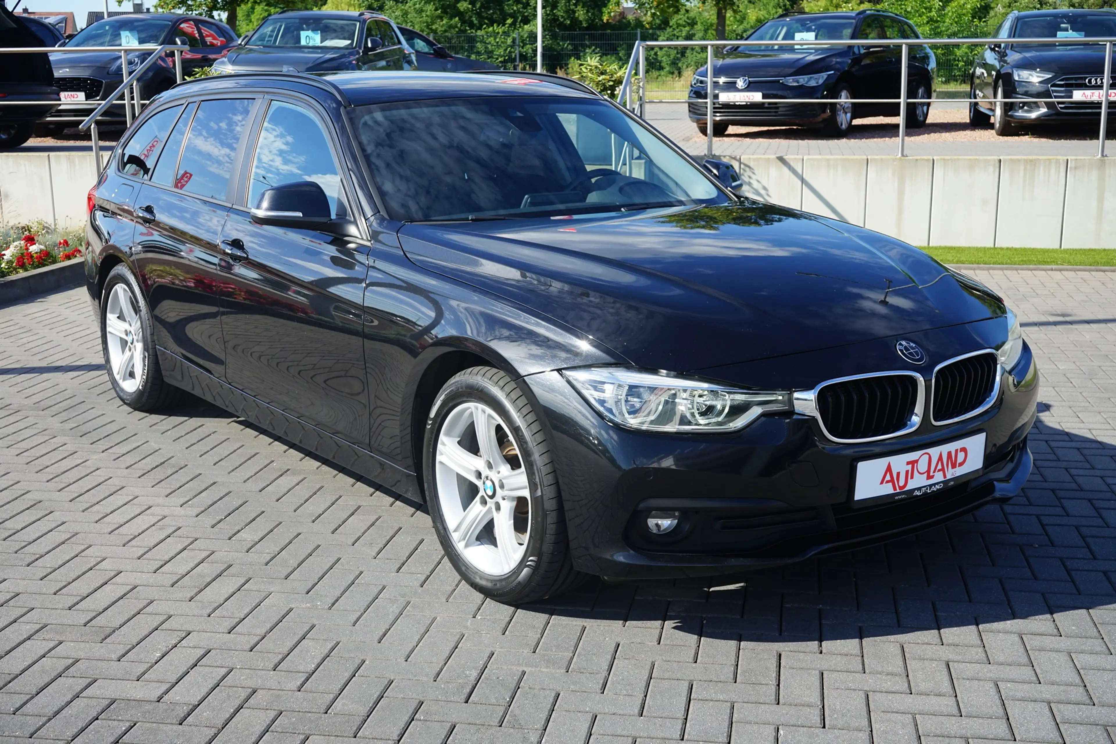 BMW 316 316d Advantage LED Navi AAC SHZ H&K el. Heckklappe — photo 4