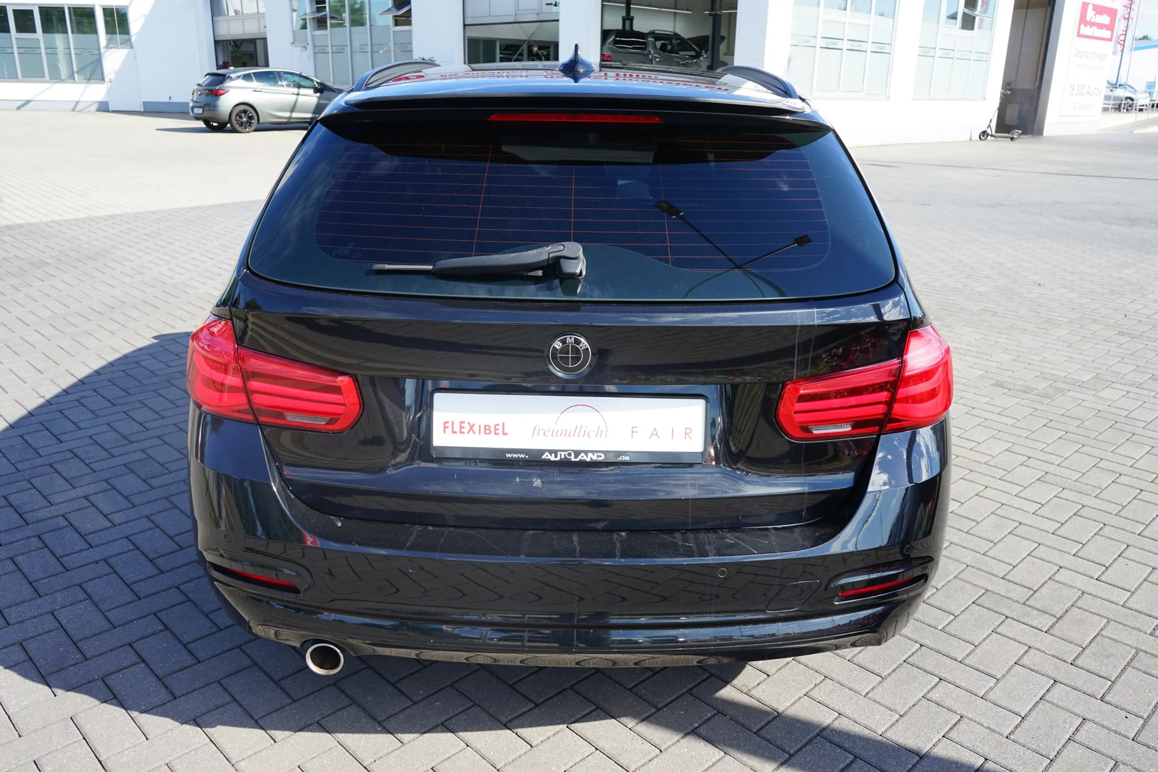 BMW 316 316d Advantage LED Navi AAC SHZ H&K el. Heckklappe — photo 7