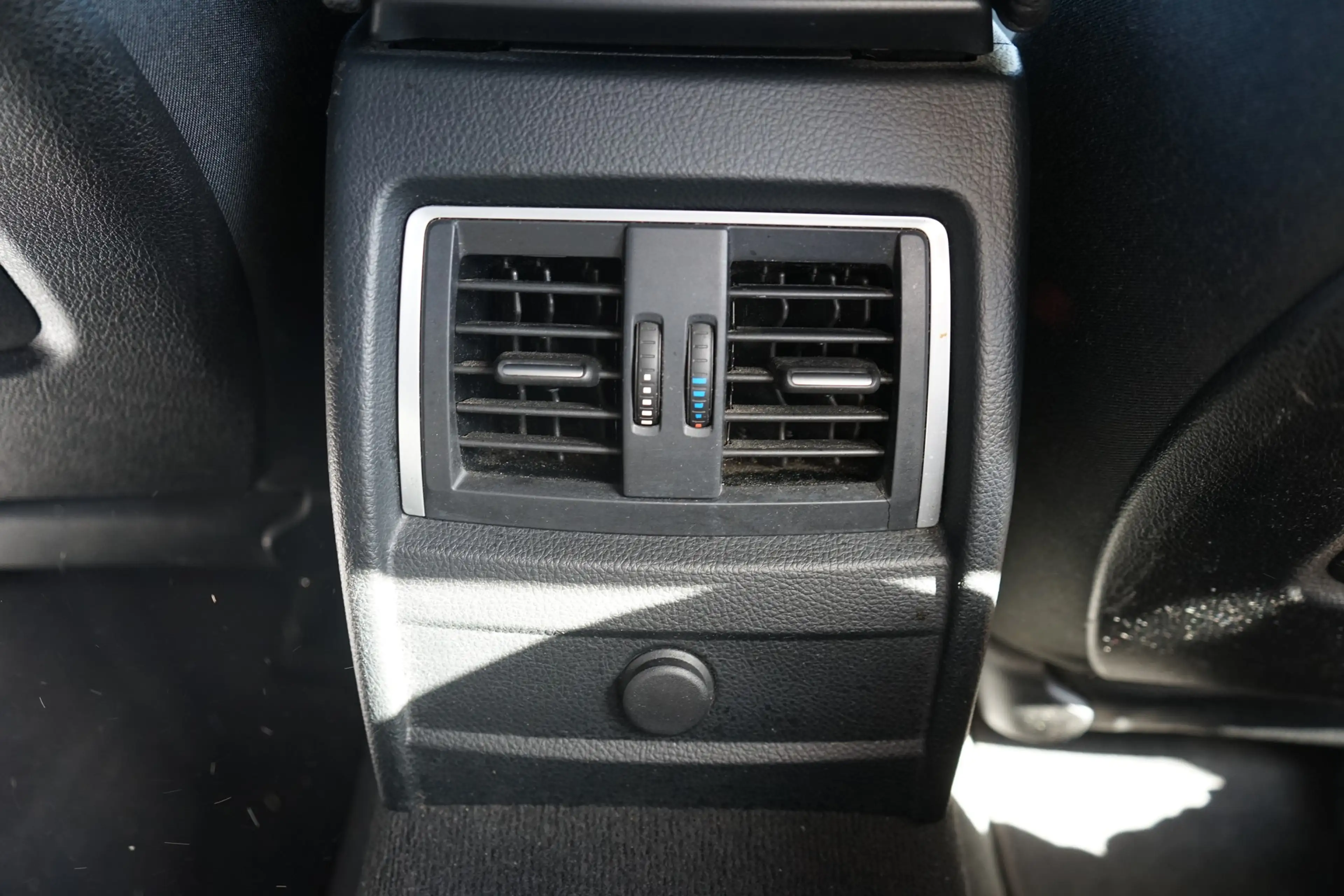 BMW 316 316d Advantage LED Navi AAC SHZ H&K el. Heckklappe — photo 13