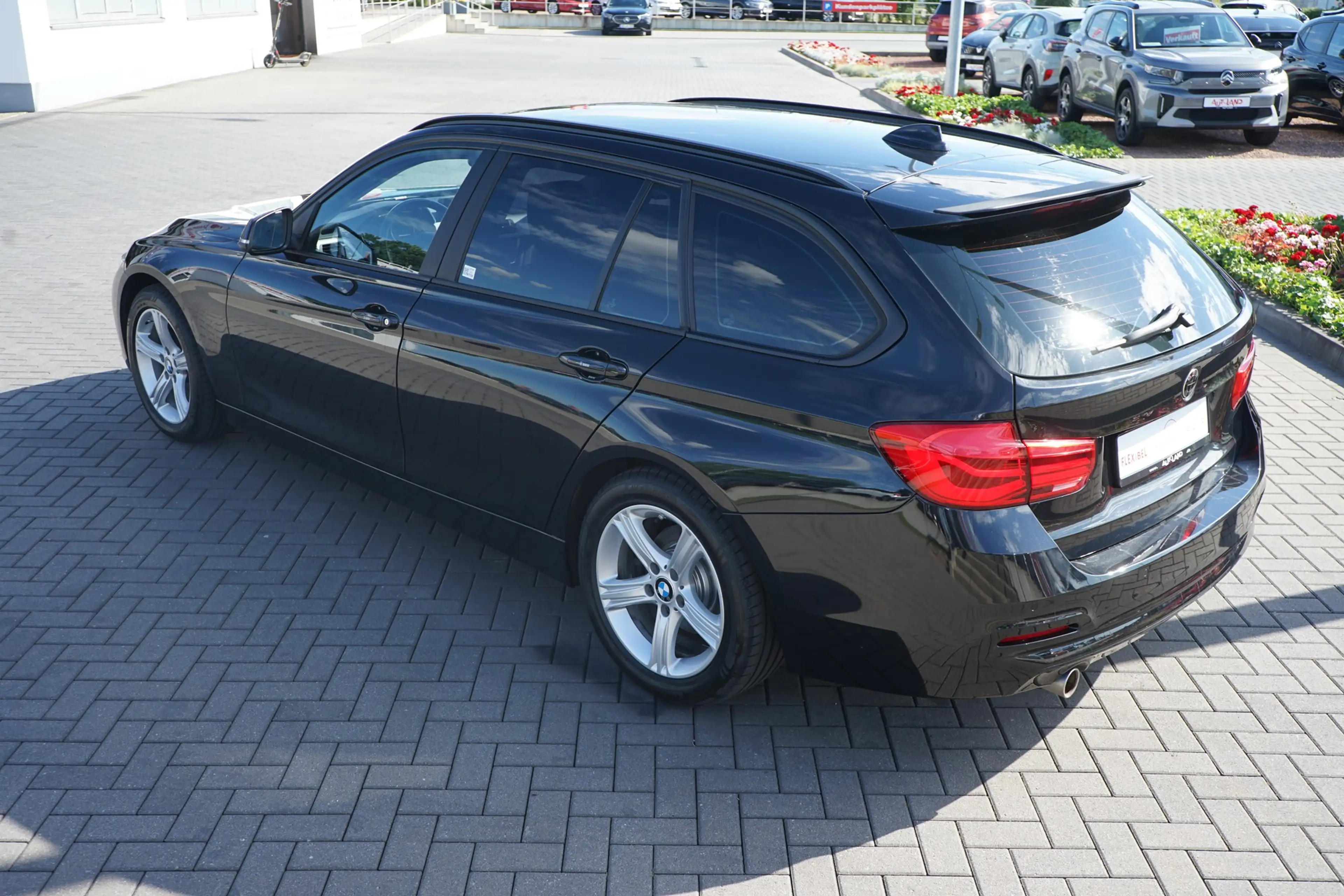BMW 316 316d Advantage LED Navi AAC SHZ H&K el. Heckklappe — photo 10