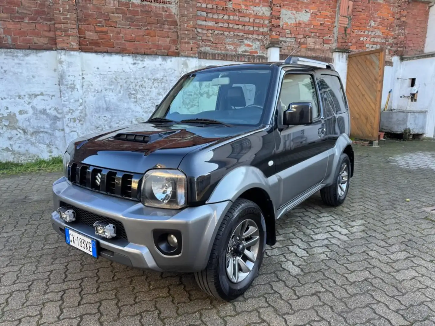 Suzuki Jimny 1.3 4WD Evolution Plus Nero - 1