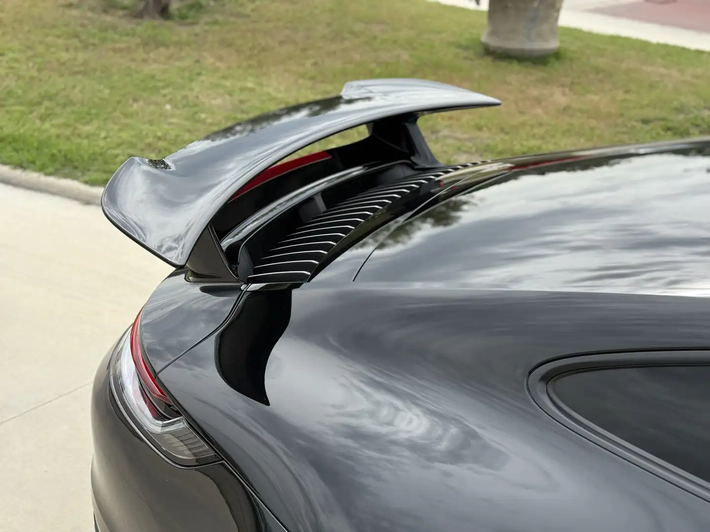 Porsche 911 992 Coupe 3.0 Carrera S 450 CV AERO KIT Noir - 2