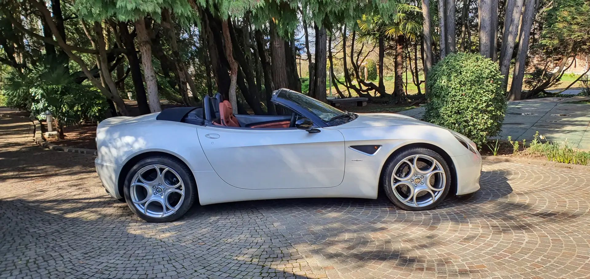 Alfa Romeo 8C 8C Spider 4.7 V8 Blanco - 2