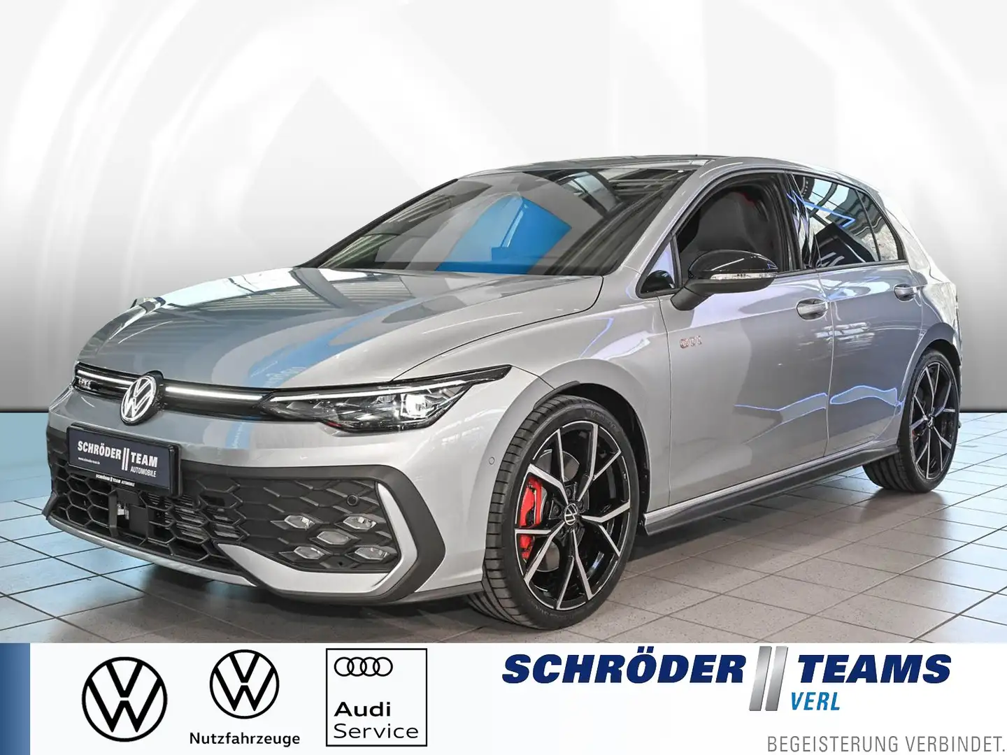 Volkswagen Golf GTI VIII 2.0 TSI DSG Black Style Silber - 1