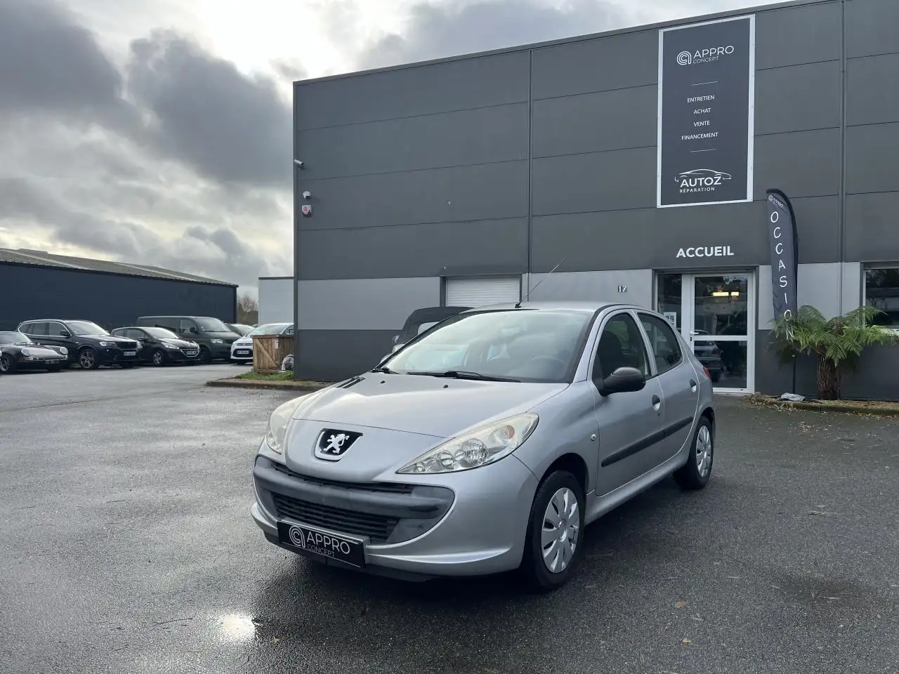 Peugeot 206 + 1.1i + BERLINE Urban