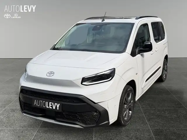 Toyota Proace City view 2
