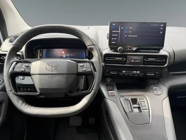 Toyota Proace City view 11