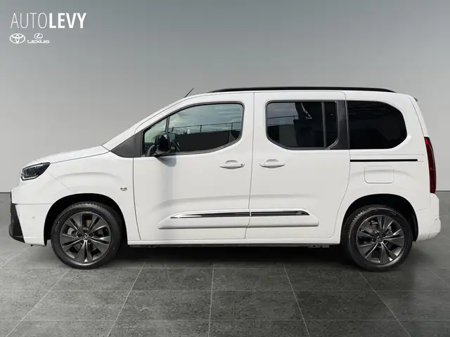 Toyota Proace City view 3