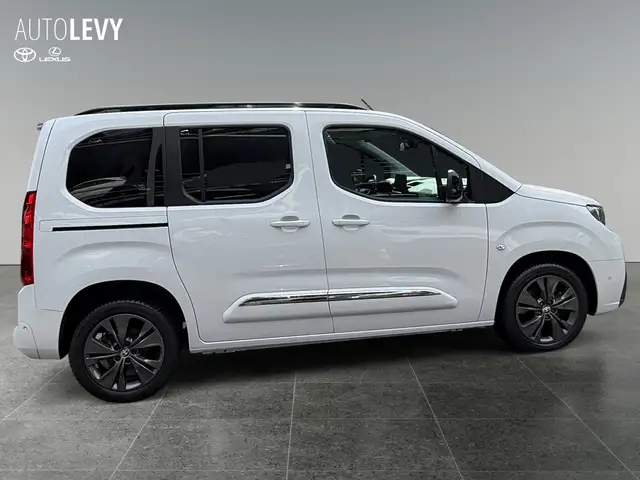 Toyota Proace City view 7