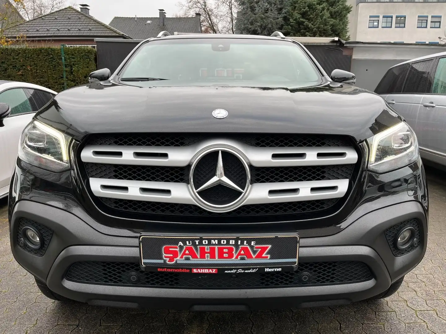 Mercedes-Benz X 250 d 4Matic Doppelkabine Edition Pr*360°*LED Schwarz - 2