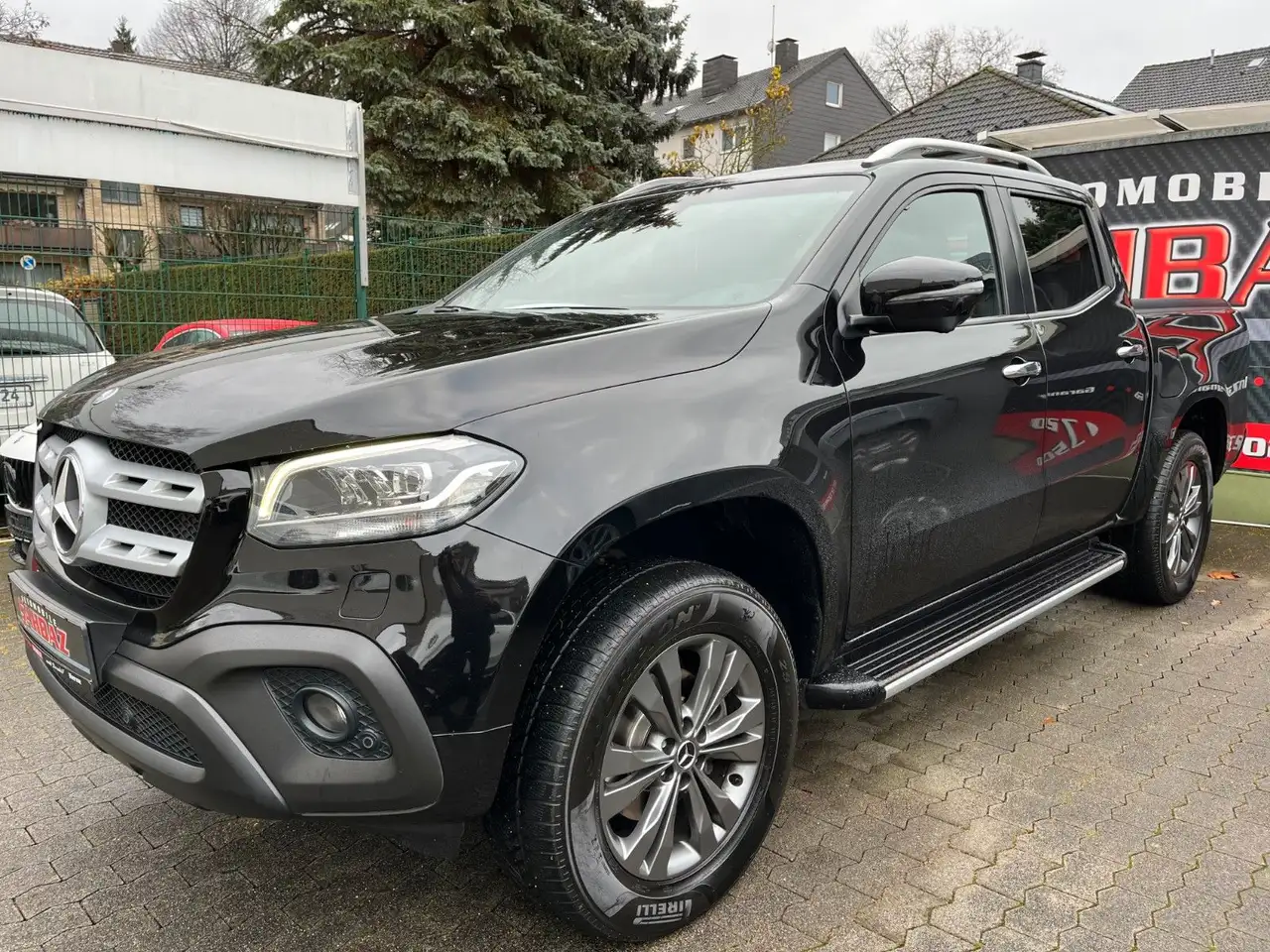 Mercedes-Benz X 250