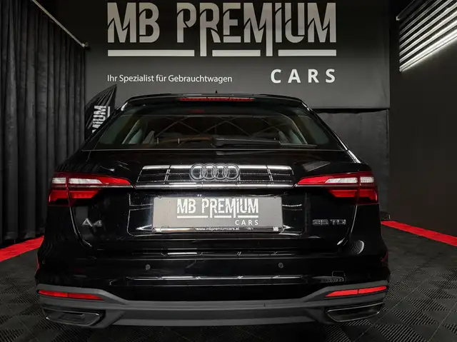 Audi A4 view 15
