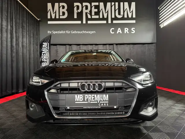 Audi A4 view 6