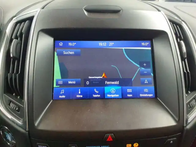 Ford S-Max view 12