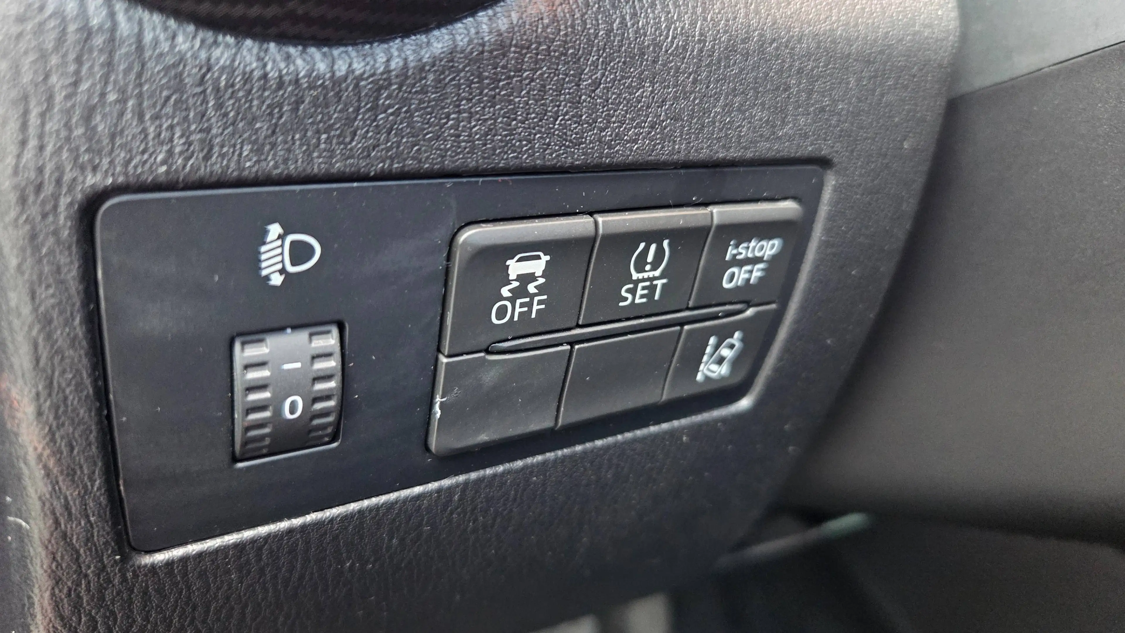 Mazda 2 1.5 Skyactiv-G Navi PDC — photo 15