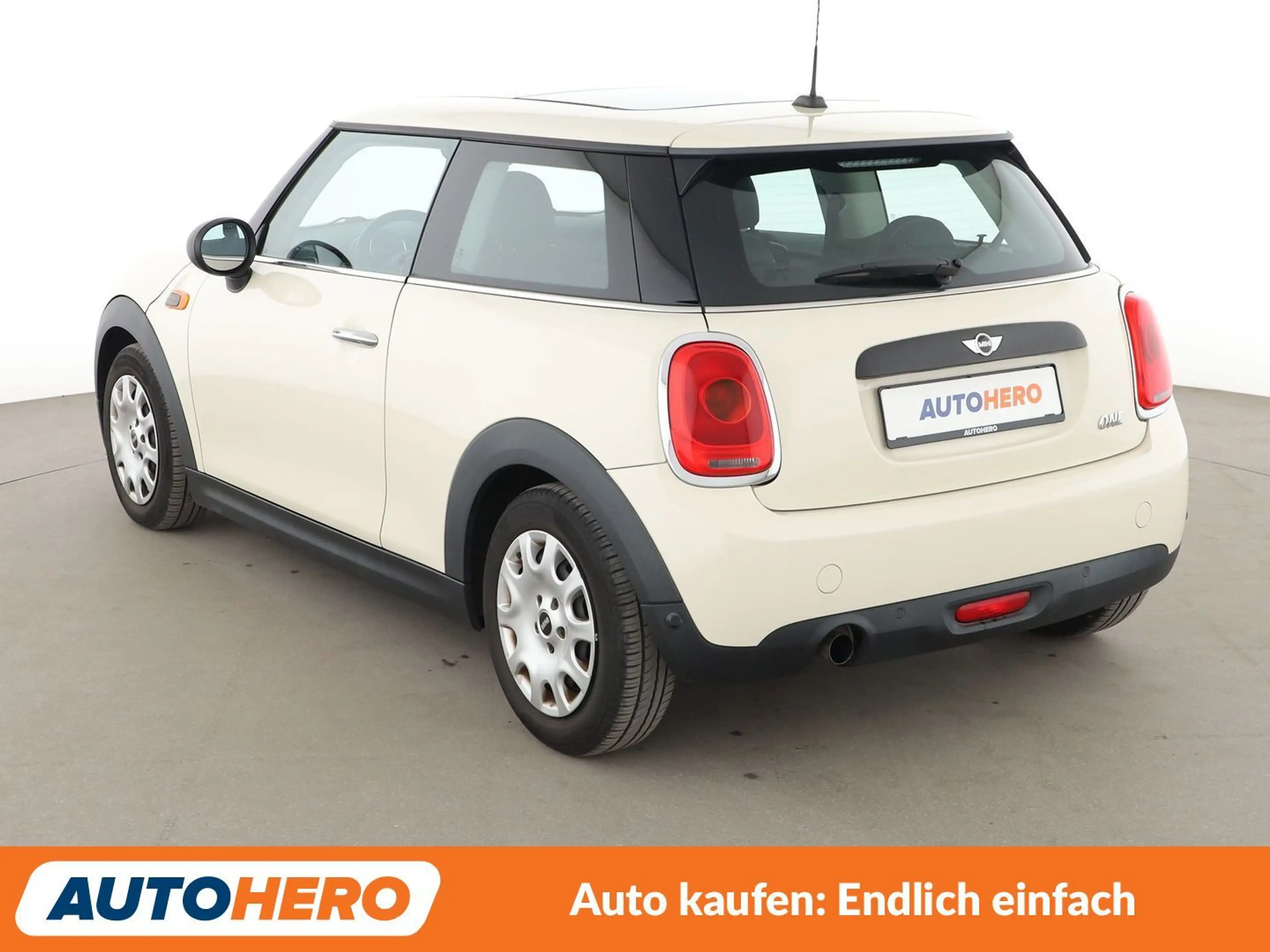 MINI One One *PDC*SHZ*PANO*KLIMA* — photo 4