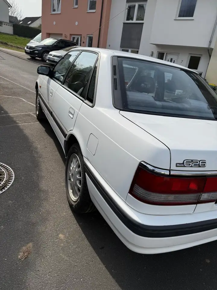 Mazda 626 2.0i GLX, foto 6