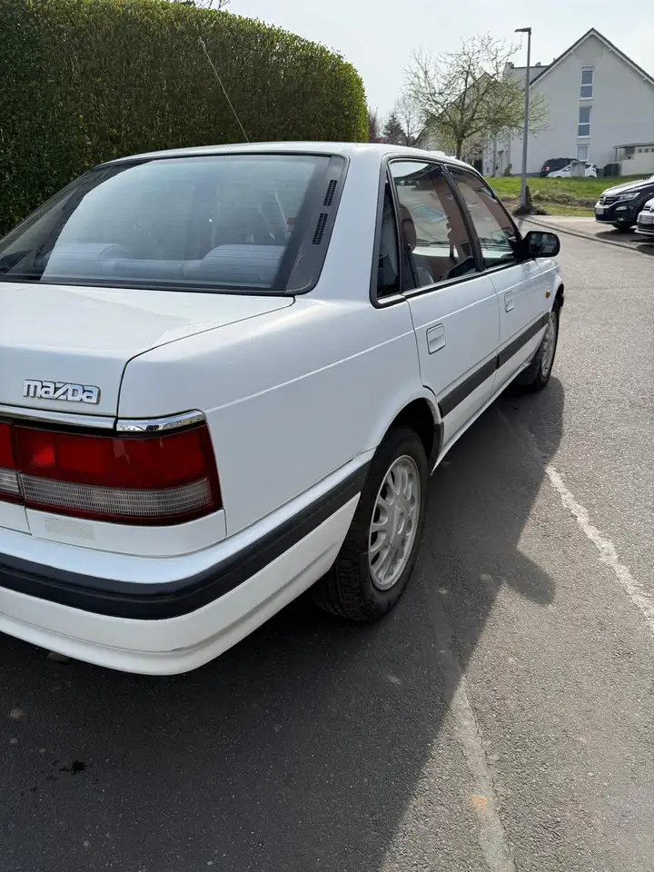 Mazda 626 2.0i GLX, foto 5