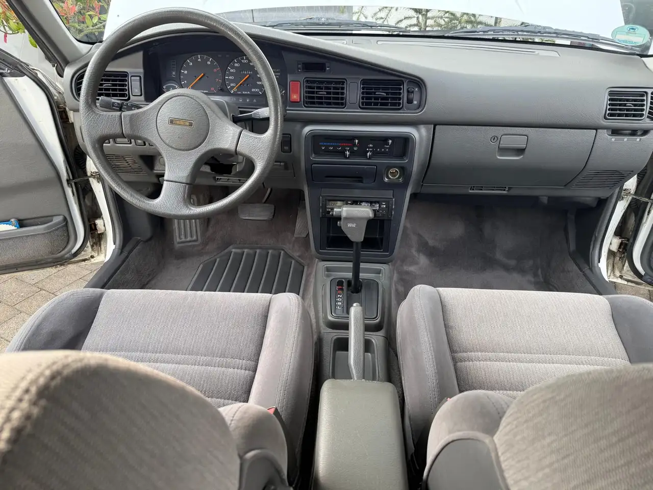 Mazda 626 2.0i GLX, foto 9