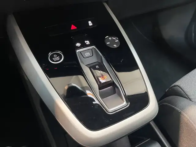 Audi Q4 E-Tron view 11