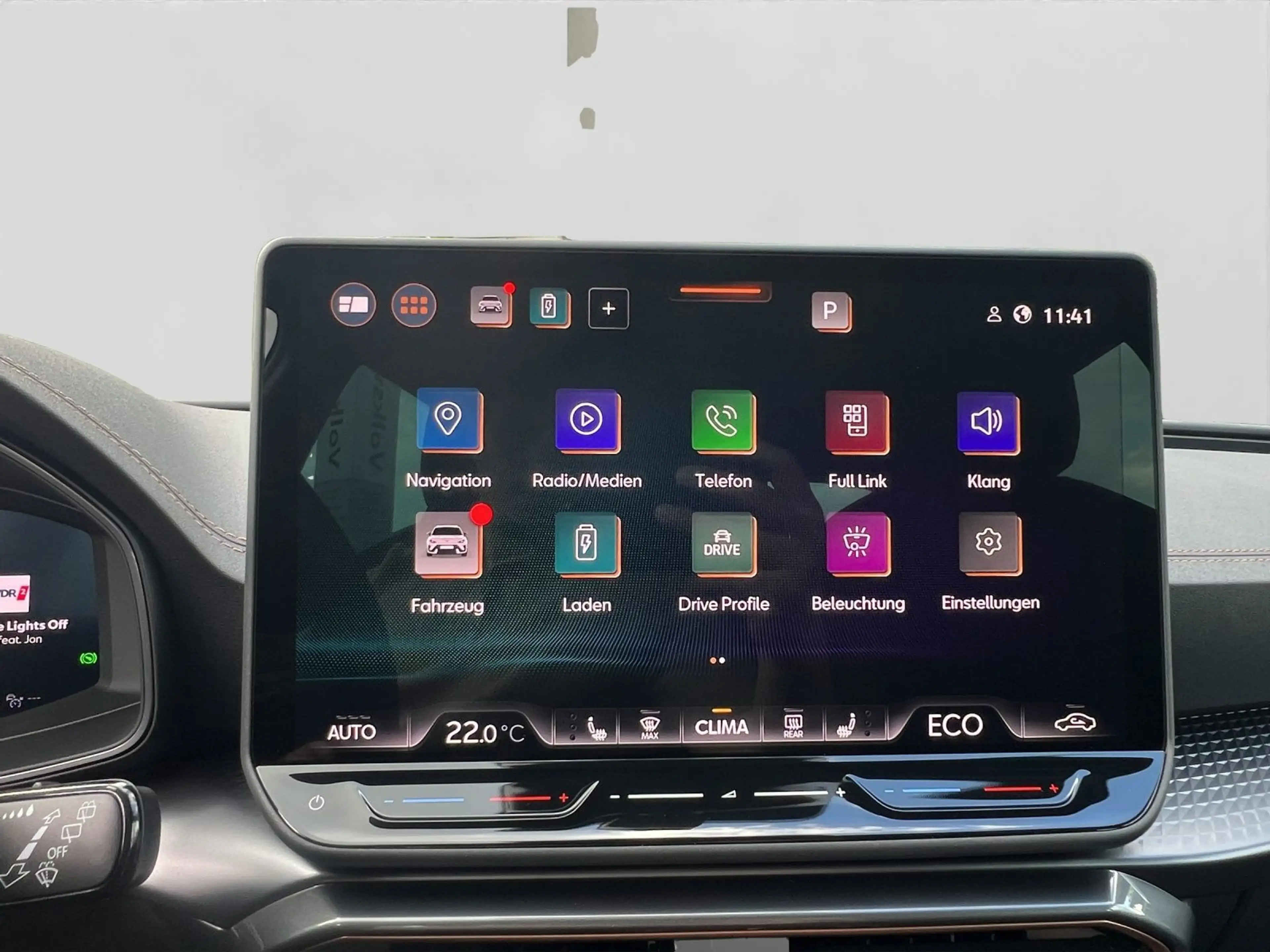 CUPRA Leon Sportstourer 1.5 e-HYBRID DSG HD MATRIX REA — photo 12
