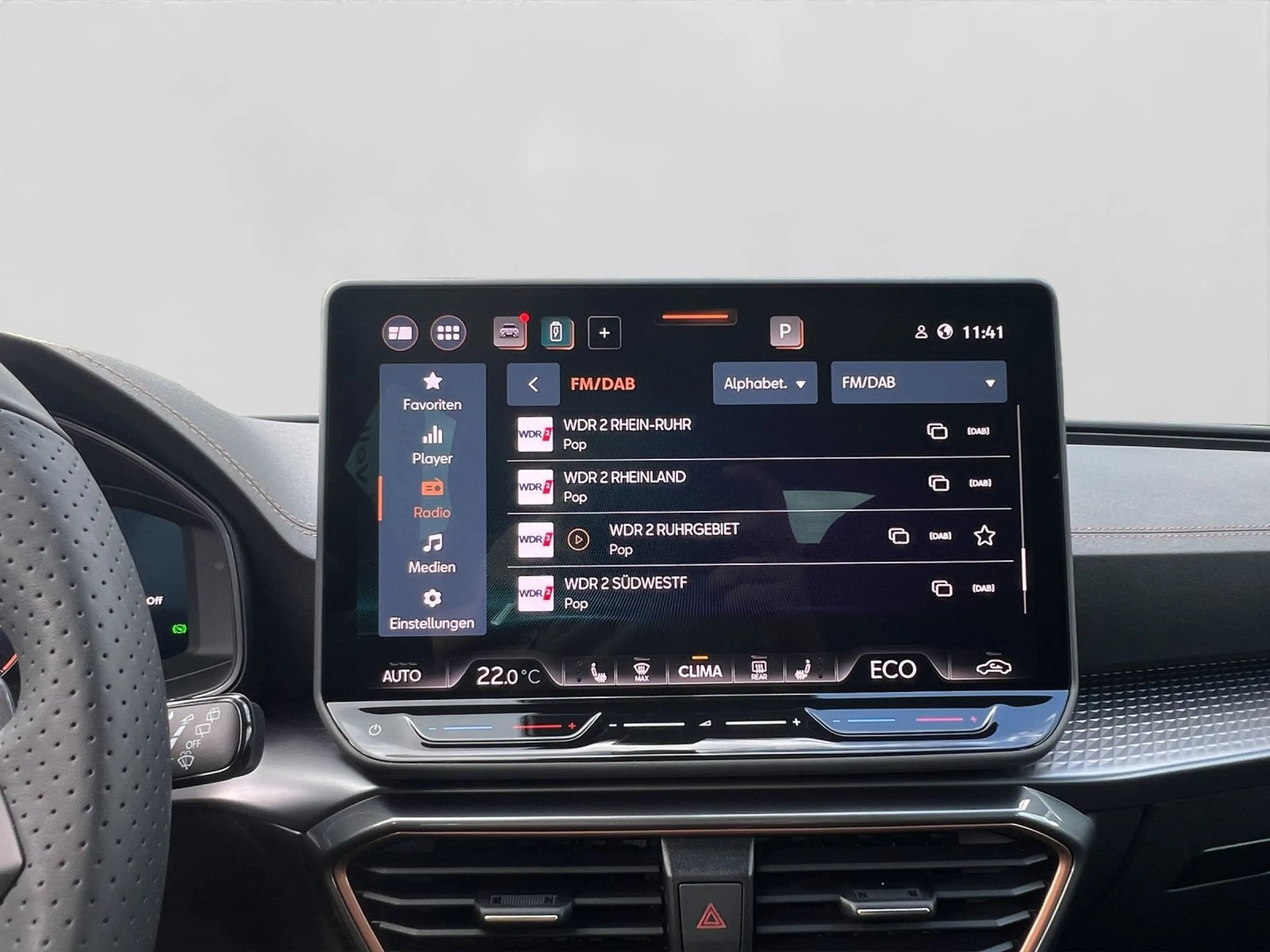 CUPRA Leon Sportstourer 1.5 e-HYBRID DSG HD MATRIX REA — photo 15