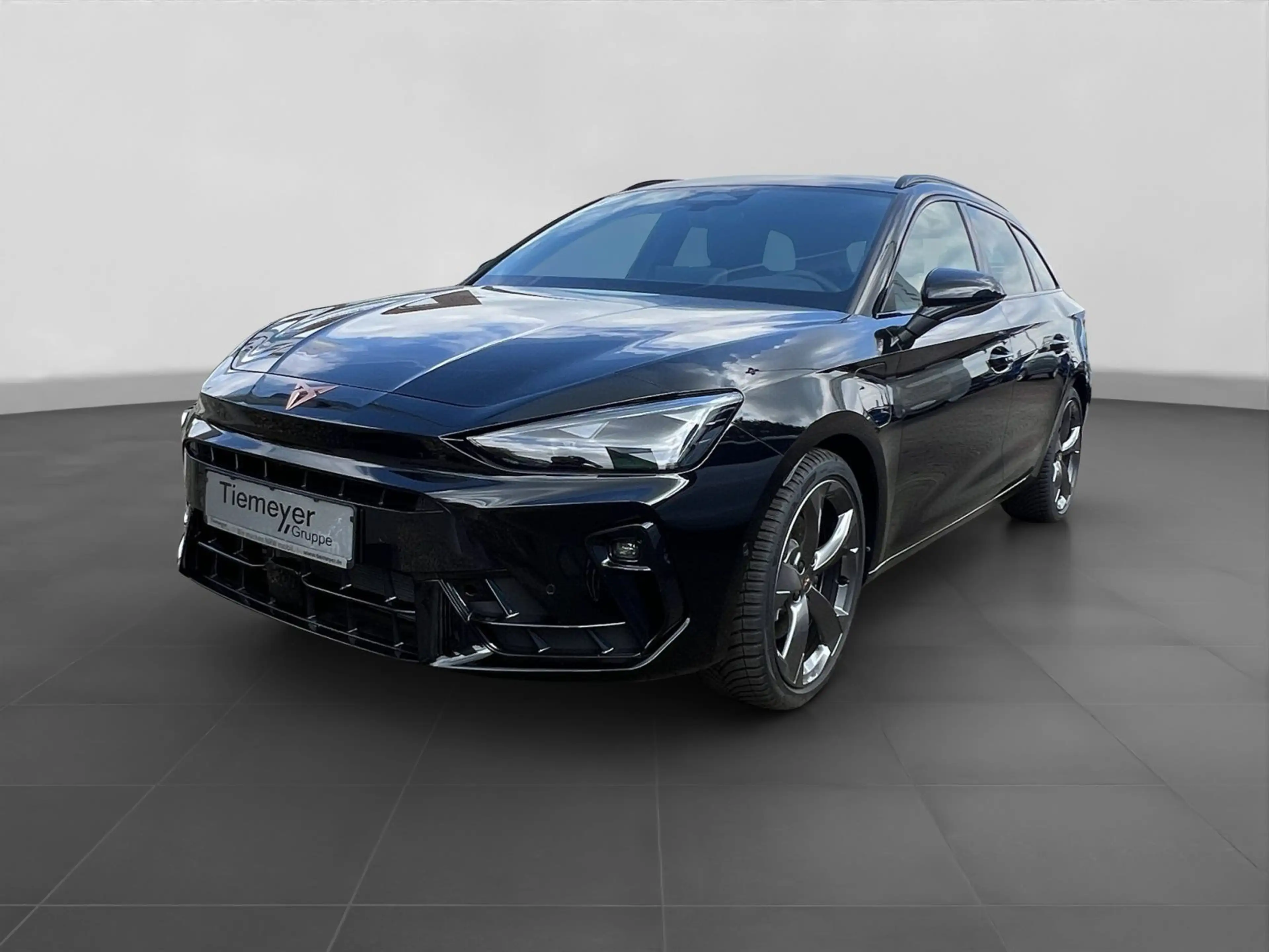 CUPRA Leon Sportstourer 1.5 e-HYBRID DSG HD MATRIX REA — photo 2