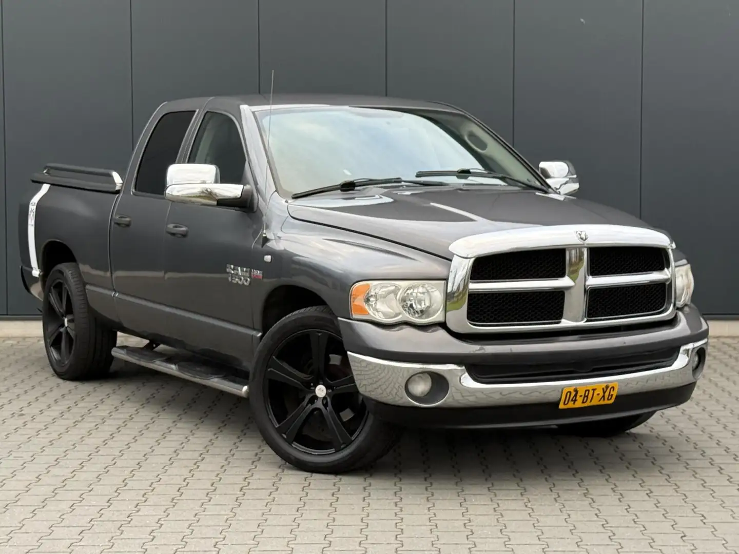 Dodge RAM 1500 5.7 Hemi V8 6-Persoons - Grijs Kenteken - LPG Szary - 2