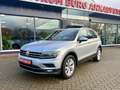 Volkswagen Tiguan Highline 4Motion Automatik LED  PANO HUD Silber - thumbnail 2