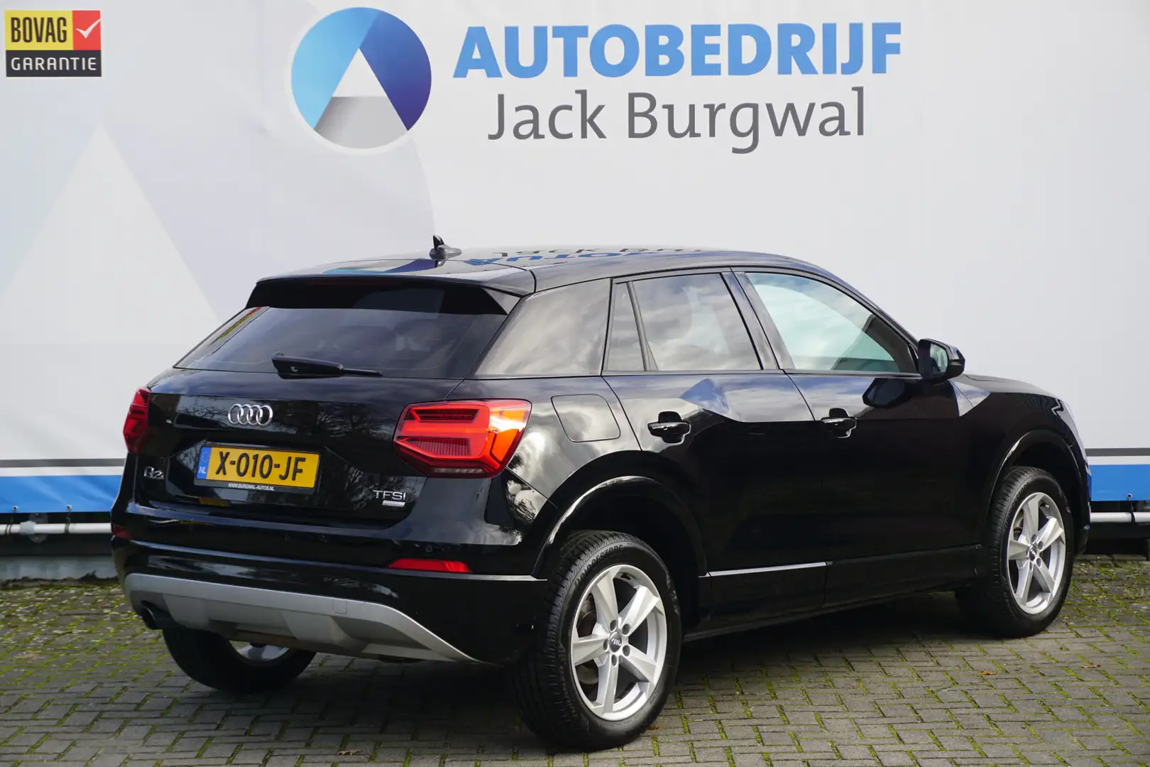 Audi Q2 1.0 TFSI Sport PDC | ECC | Stoelverw. *All in prij Zwart - 2