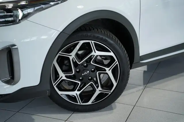 Kia XCeed view 3