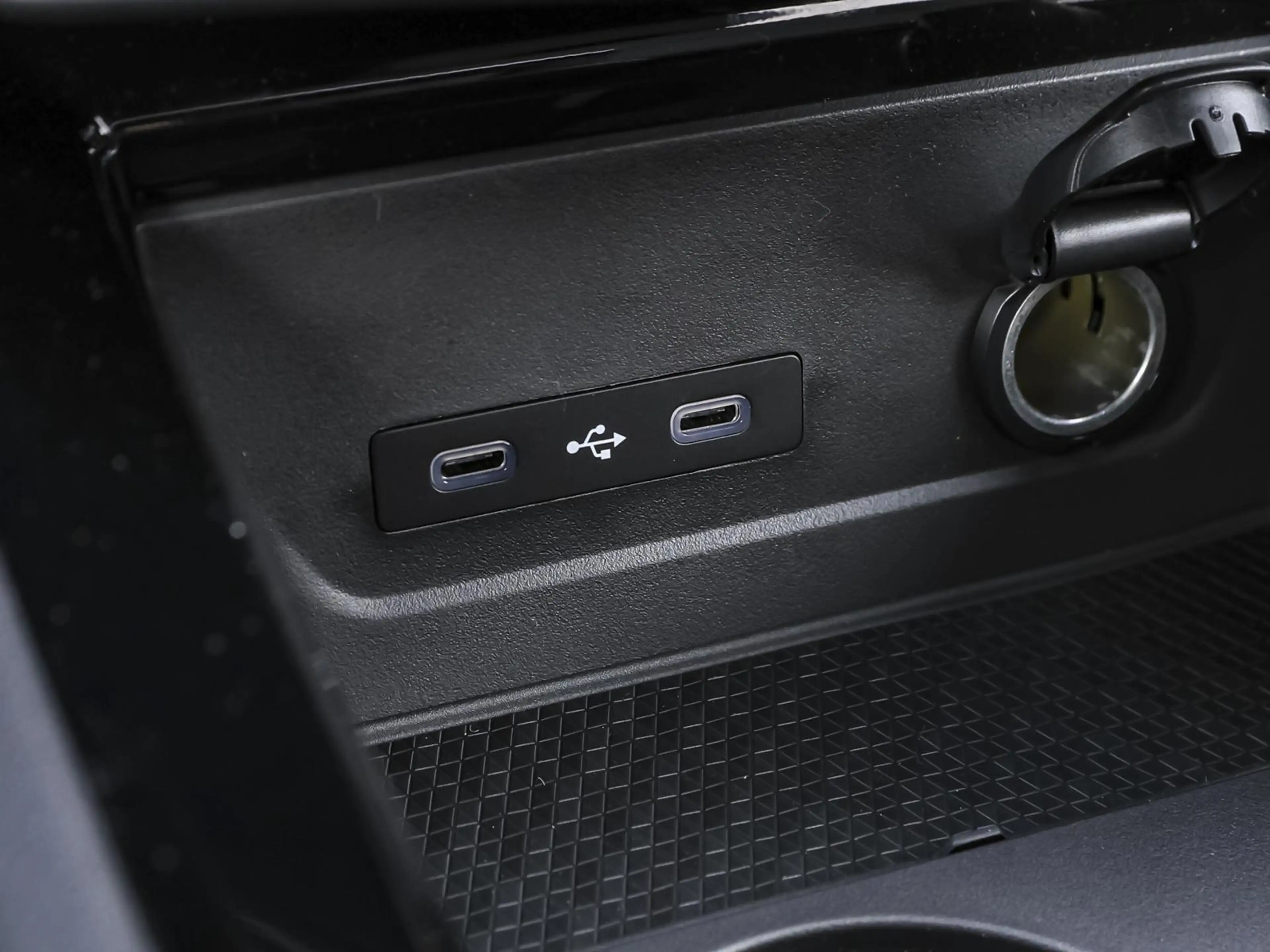 Renault Rafale Techno Full Hybrid E-Tech 200 — photo 15
