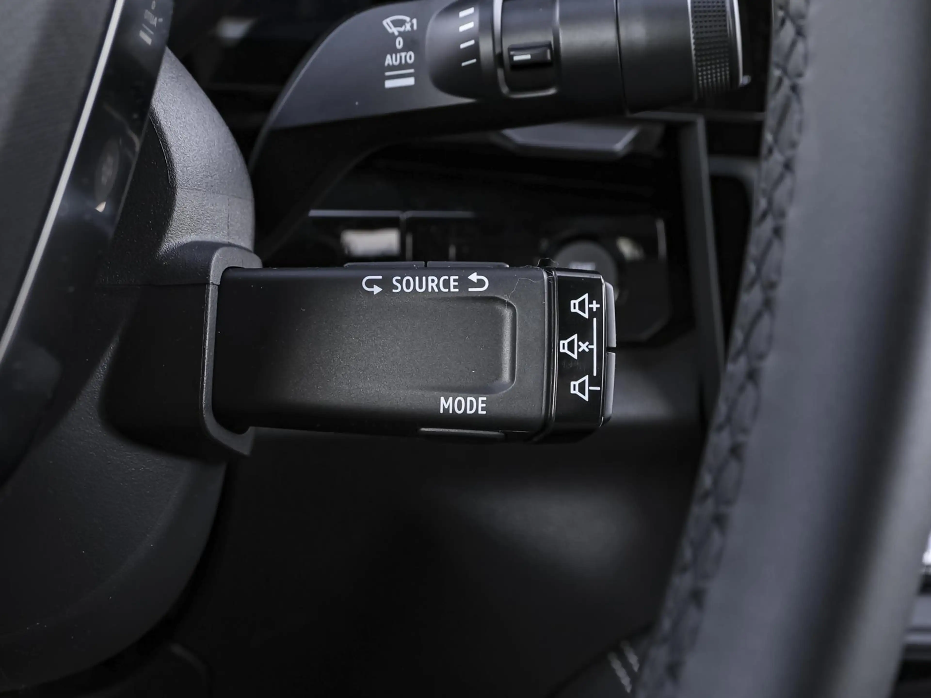 Renault Rafale Techno Full Hybrid E-Tech 200 — photo 14