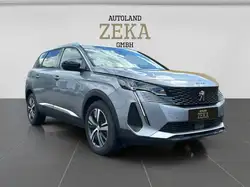 Peugeot 5008 Allure Pack*NAVI*KEYLESS*TOTWINKEL*7SITZER