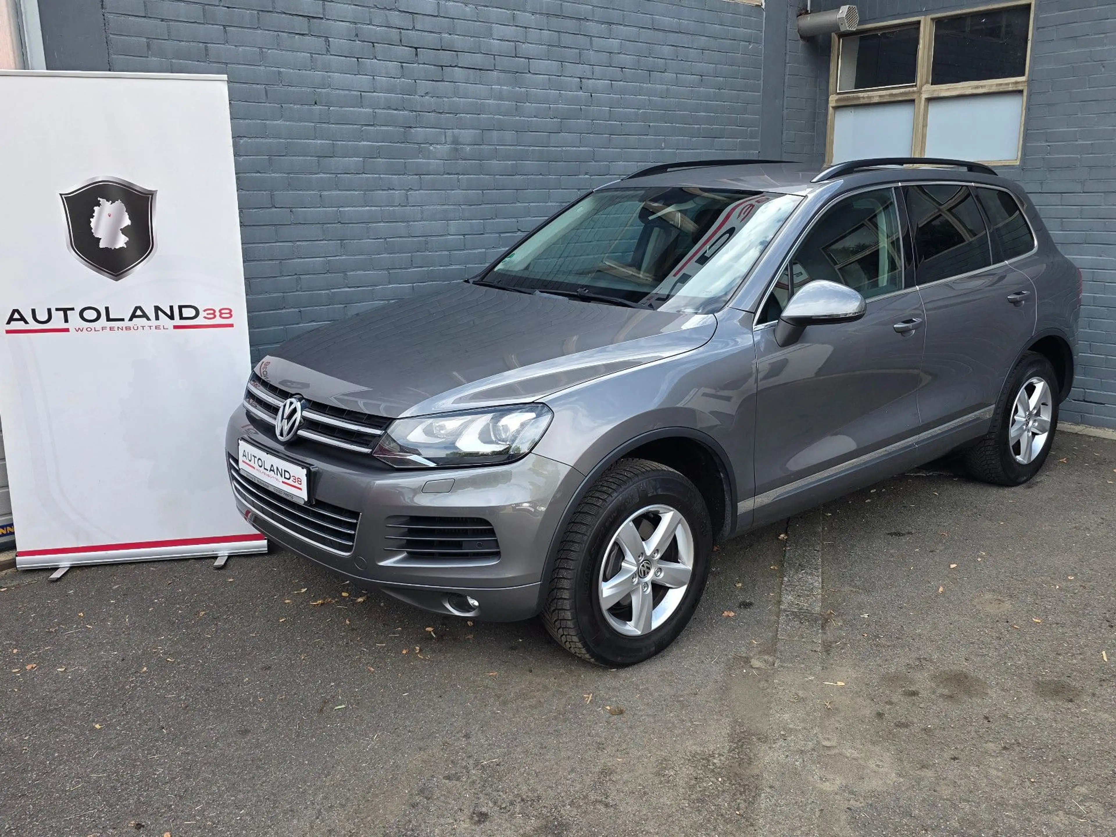 Volkswagen Touareg V6 TDI BMT Xenon Leder Ahk 3,5t Navi TÜV