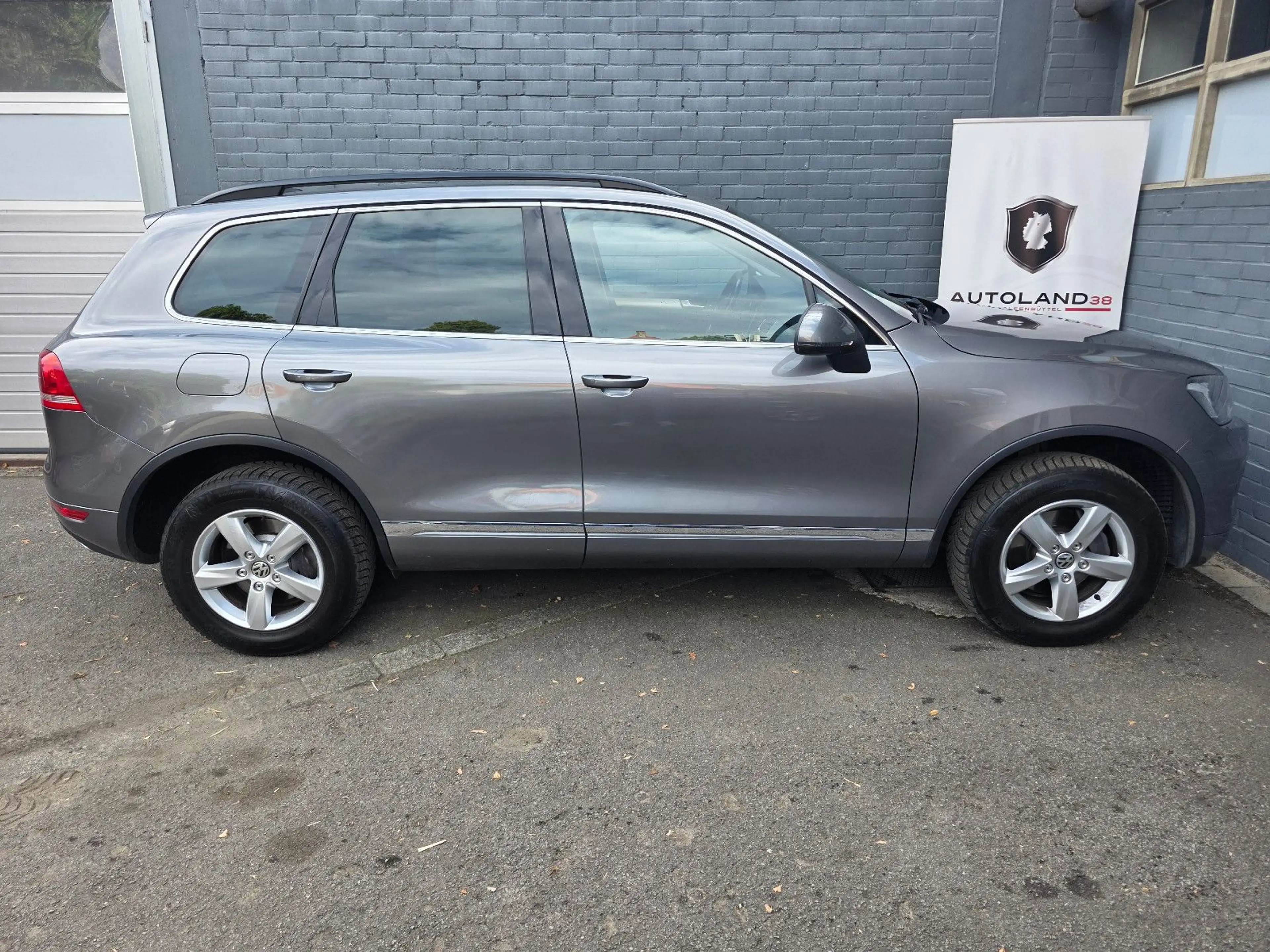 Volkswagen Touareg V6 TDI BMT Xenon Leder Ahk 3,5t Navi TÜV — photo 9