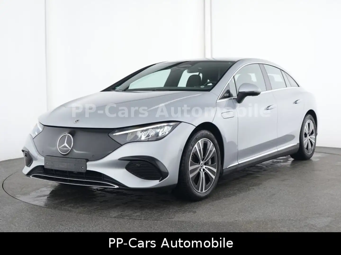 Mercedes-Benz EQE 300 Advanced Plus*KeyGo*Kamera*SHZ*LED*MY25 Silber - 1