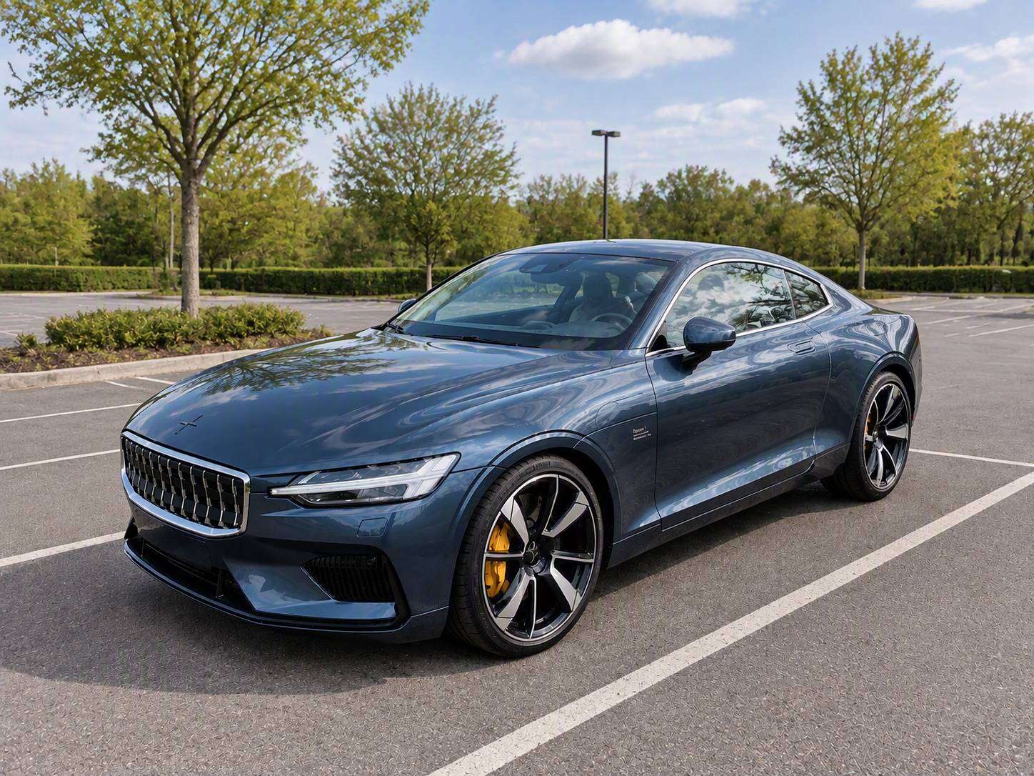 Polestar 1 2021