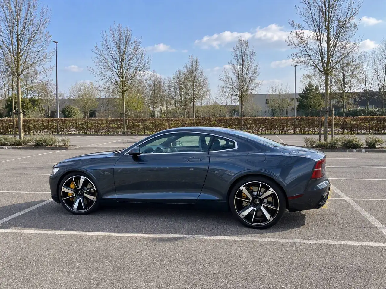 Polestar 1 2021